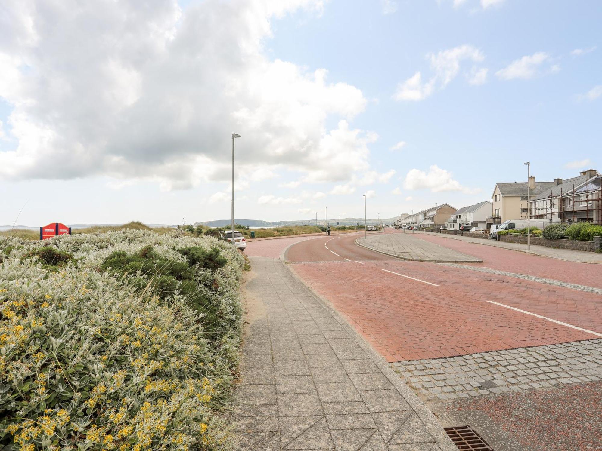 Villa 7 Min Y Traeth Pwllheli Exterior foto